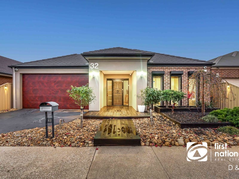 32 The Avenue, Caroline Springs, Vic 3023 House for Sale realestate