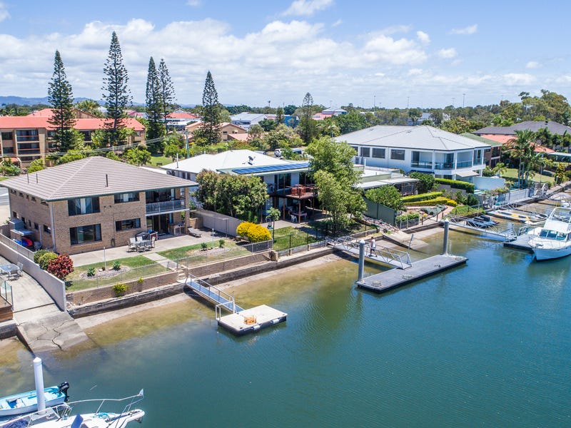 101 Bayview Street, Runaway Bay, QLD 4216
