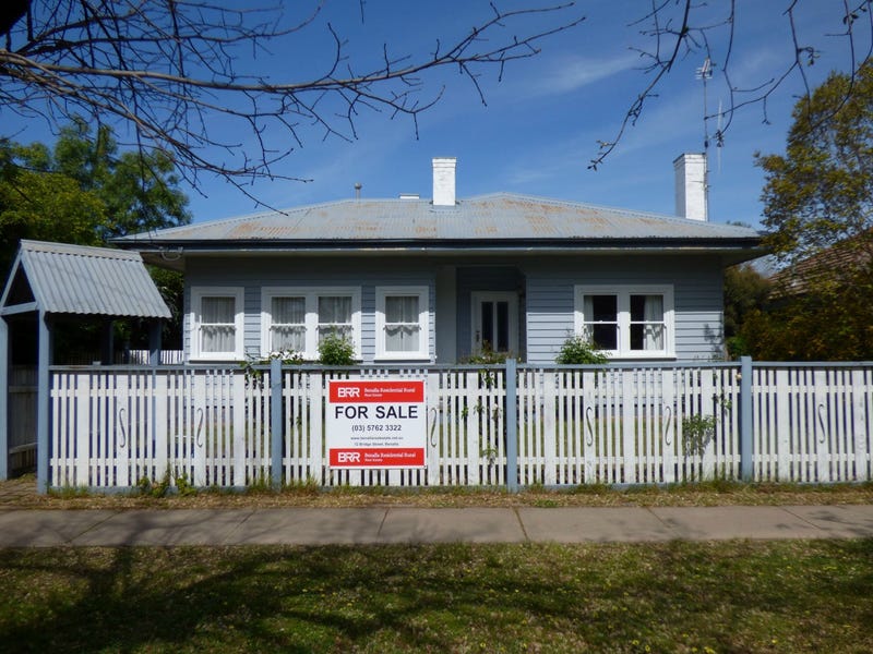 27 Thomas Street, Benalla, Vic 3672 Property Details