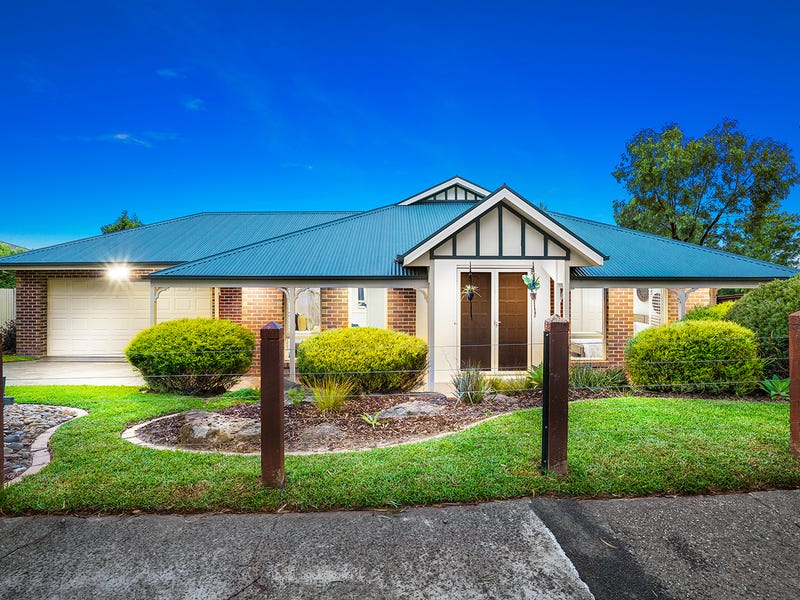 4 Bedroom Houses for Sale in Doreen, VIC 3754 Pg. 2