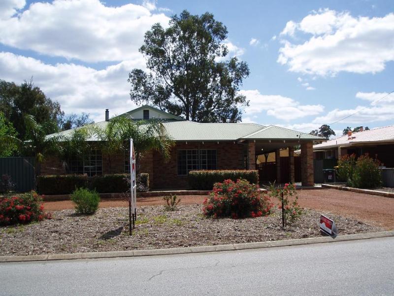 15 Mader Road, Mundijong, WA 6123 Property Details