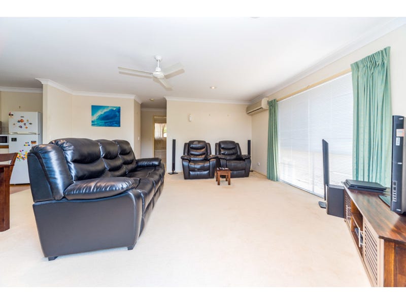 1/3 Sanctuary Court, Coombabah, QLD 4216
