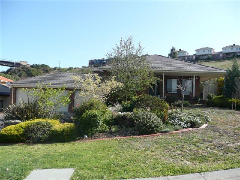 1 Caroline Rise, Gowanbrae, Vic 3043 Property Details