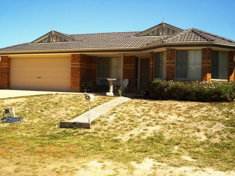 38 Alexander Avenue, Wallan, VIC 3756