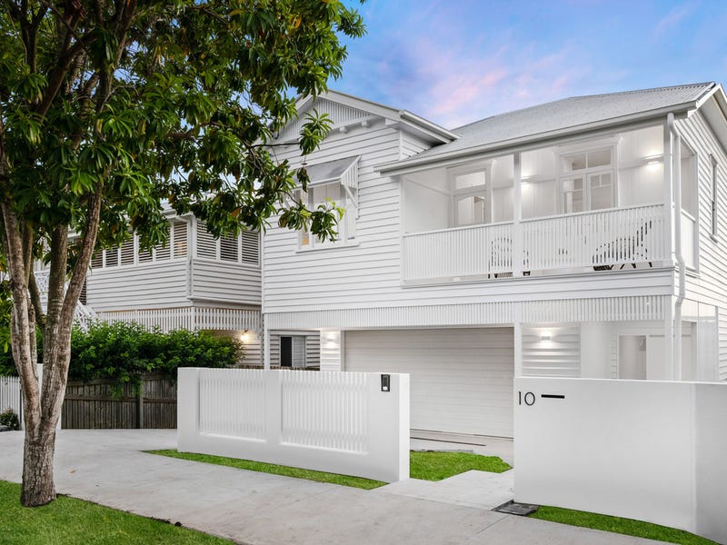 10 Barton Parade, Balmoral, Qld 4171 Property Details