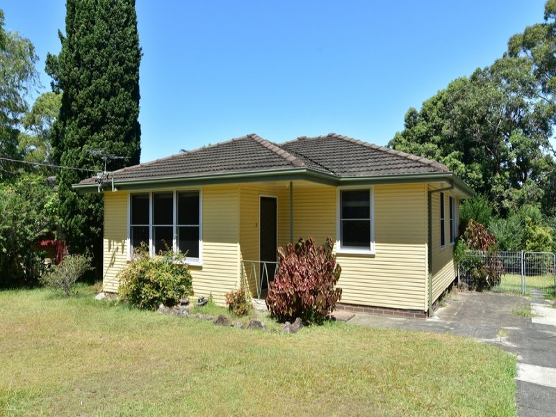 8 Spur Crescent, Loftus, NSW 2232 Property Details