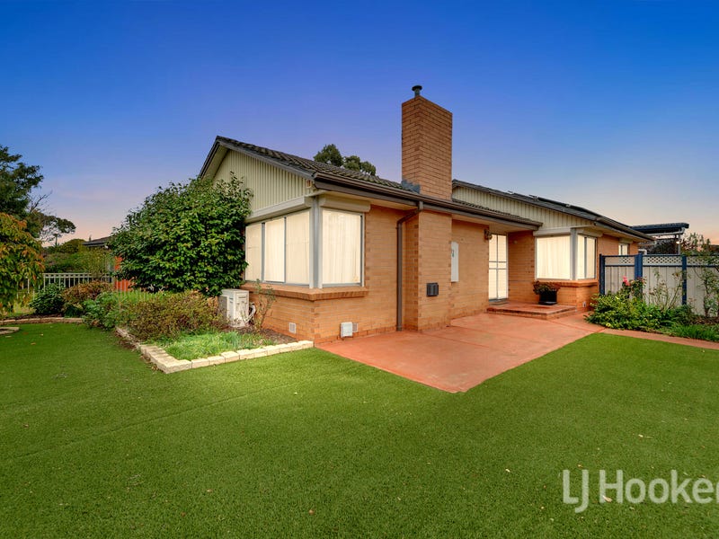 21 Marina Drive, Melton, Vic 3337 House for Sale