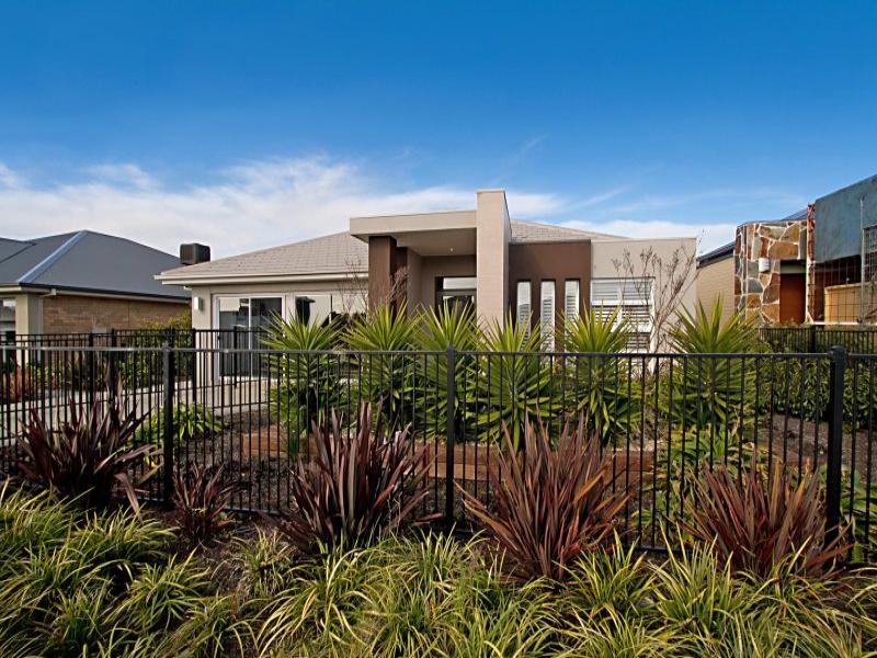 57 Wallara Waters Boulevard, Wallan, Vic 3756 Property Details