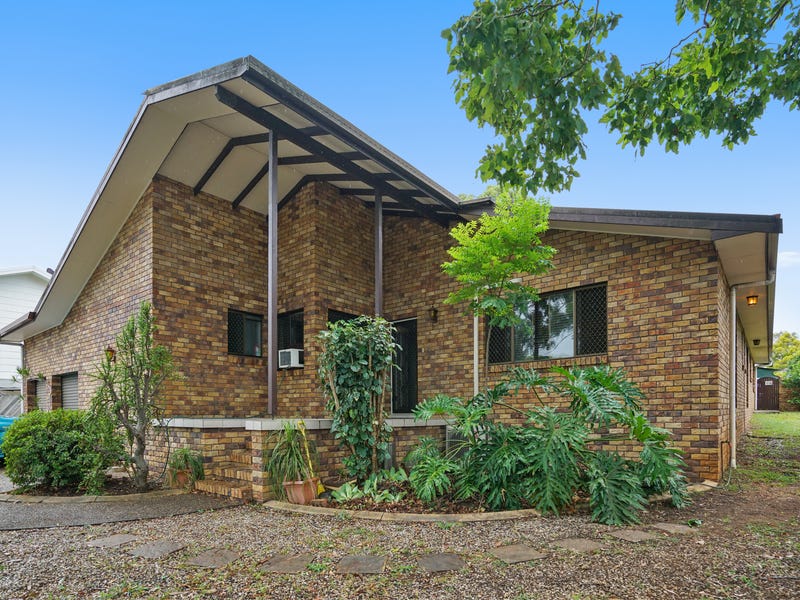 102 Alison Road, Carrara, Qld 4211 Property Details