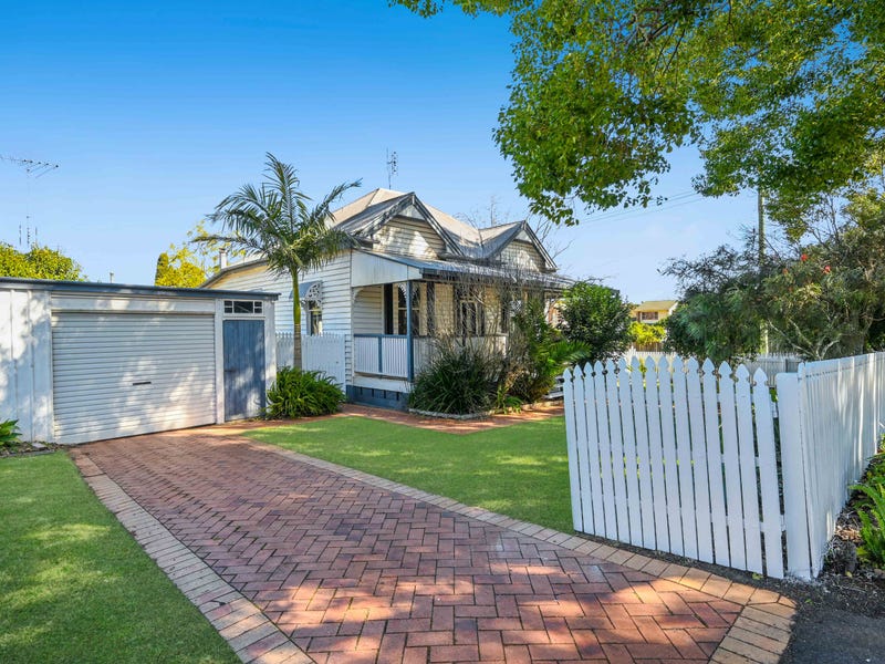 66 Herries Street, East Toowoomba, QLD 4350