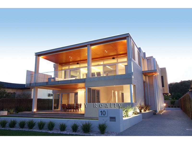 10 Geographe Bay Road, Dunsborough, WA 6281