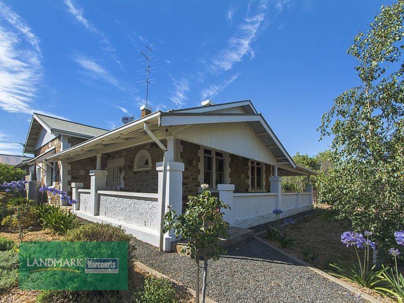 10 Burra Road, Saddleworth, SA 5413 Property Details