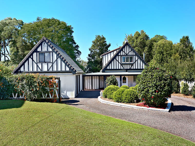 5 Melia Court, Mapleton, Qld 4560 Property Details