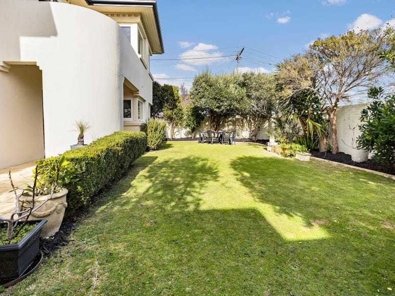 112A Bluff Road, Black Rock, VIC 3193