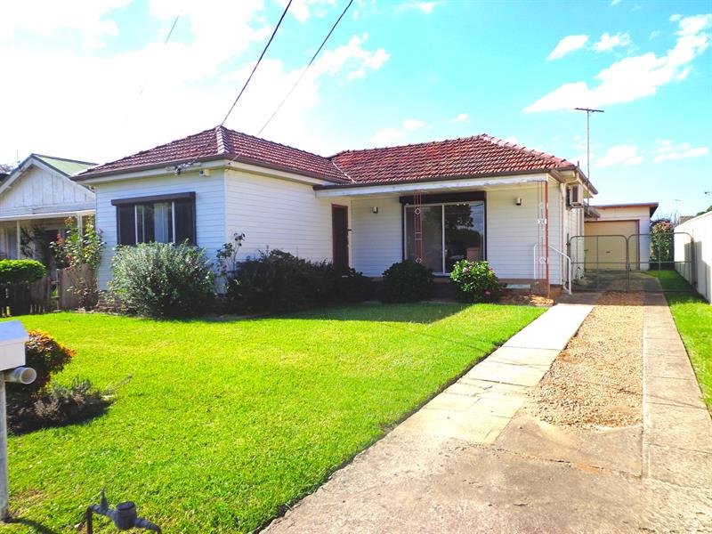 28 Avenel Street, Canley Vale, NSW 2166