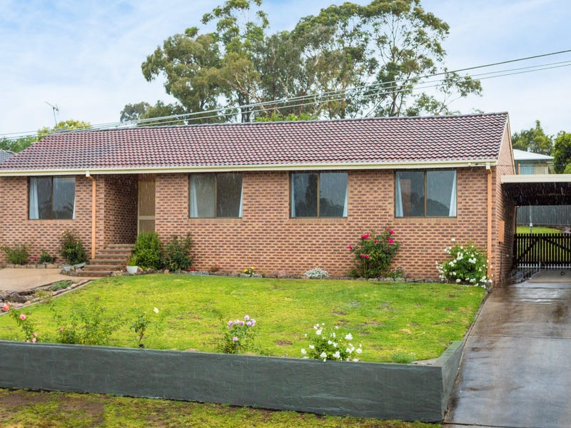 44 Rawlinson Street, Bega, NSW 2550 - Property Details