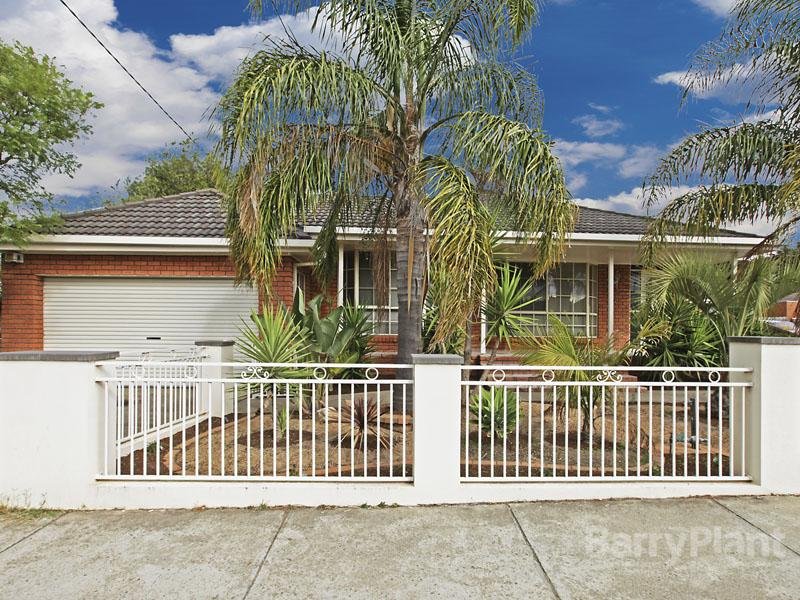 2 Hickey Street, Whittington, VIC 3219