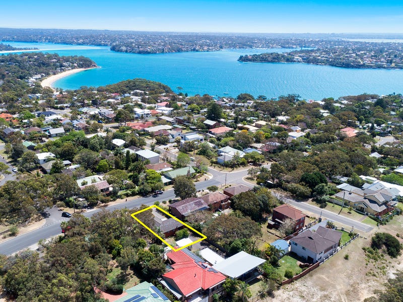 92 Eric Street, Bundeena, NSW 2230