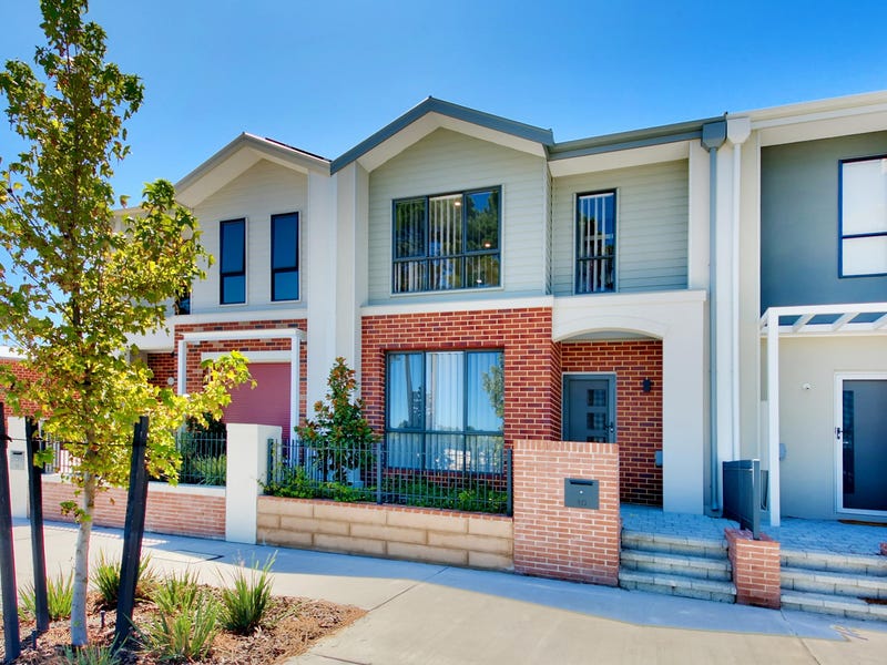 10 Goodwood Crescent, Ellenbrook, WA 6069 Property Details