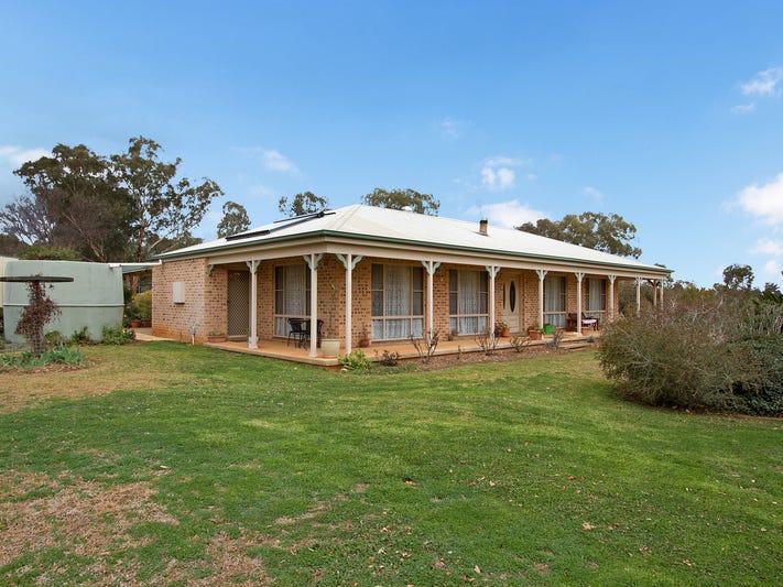 252 Meldorn Lane, Tamworth, NSW 2340 Property Details