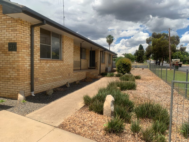 31 Forbes Road, Parkes, NSW 2870