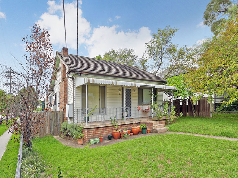 13 Myrtle St, Rydalmere, NSW 2116 Property Details