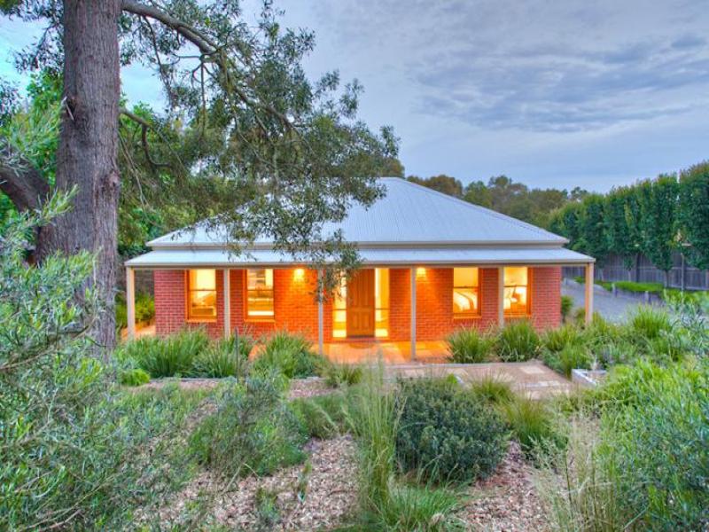 105 Winter Street, Buninyong, Vic 3357 Property Details