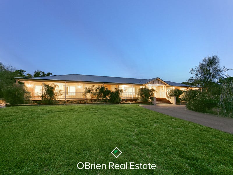 104 Mcclelland Drive, Langwarrin, VIC 3910