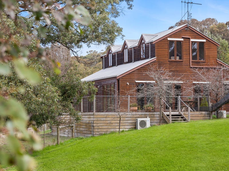 32 Bald Hill Road, Vic 3444 Property Details