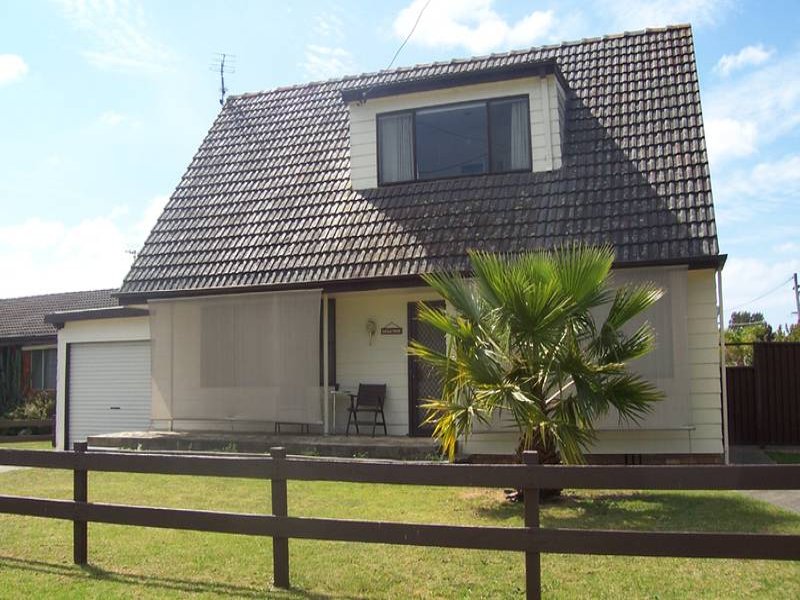 2 Dolphin Avenue, Batemans Bay, NSW 2536