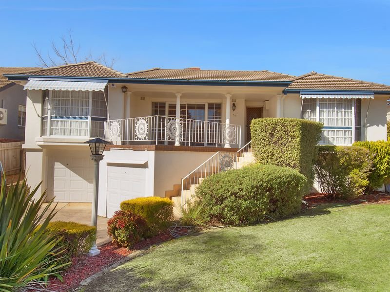 90 Hopetoun Circuit, Yarralumla, ACT 2600