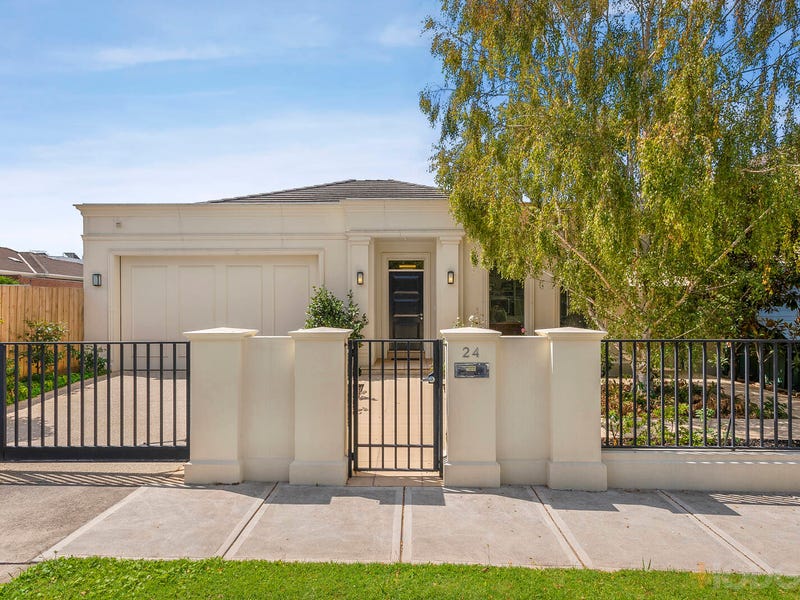 24 Lockhart Street, Caulfield, VIC 3162