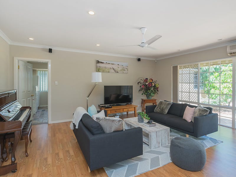 97 Milverton Avenue, Karrinyup, WA 6018 Property Details