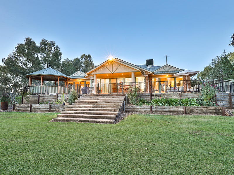 102 Hendy Road, Buronga, NSW 2739 Property Details