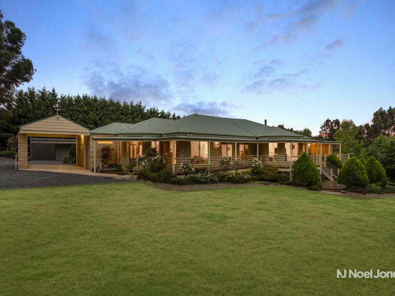 22 Glasgow Road, Kilsyth, VIC 3137