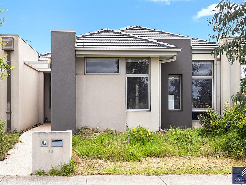 13 Chessington Drive, Williams Landing, VIC 3027
