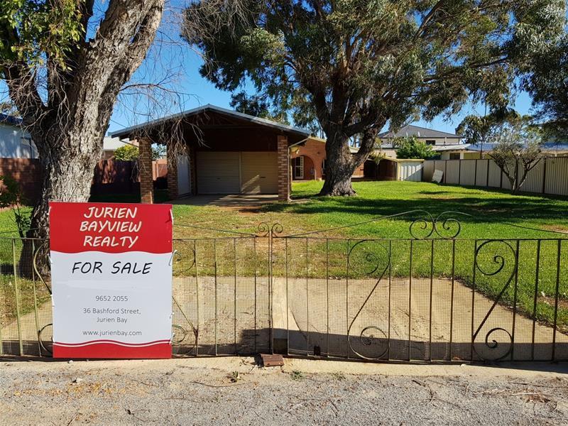 19 Nairn Street, Leeman, WA 6514 Property Details