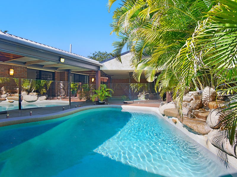 6 Wyncroft Street, Holland Park, QLD 4121