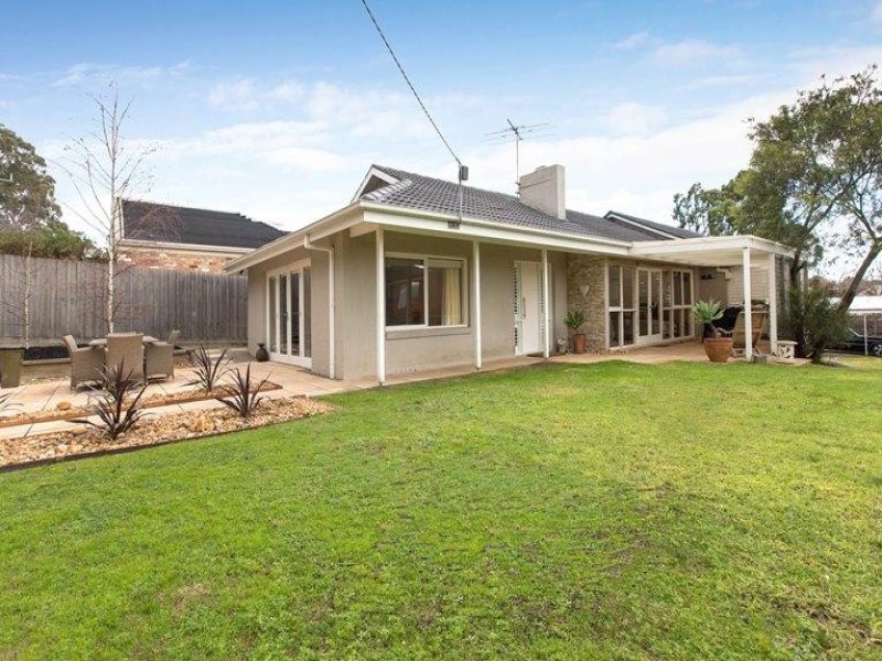 44 Wimbledon Avenue, Mount Eliza, VIC 3930