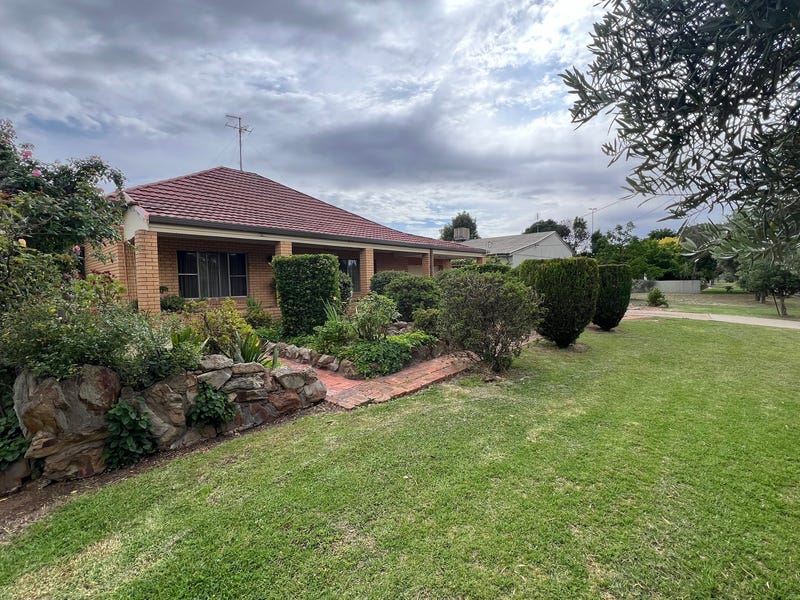 51 Nowranie Street, Jerilderie, NSW 2716 House for Sale realestate