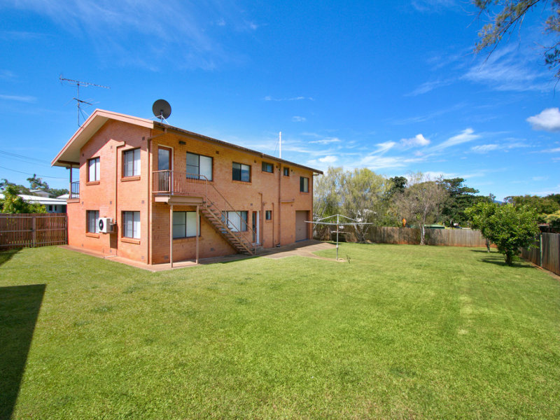 9 Fiesta Close Bayview Heights QLD 4868 Realestate au