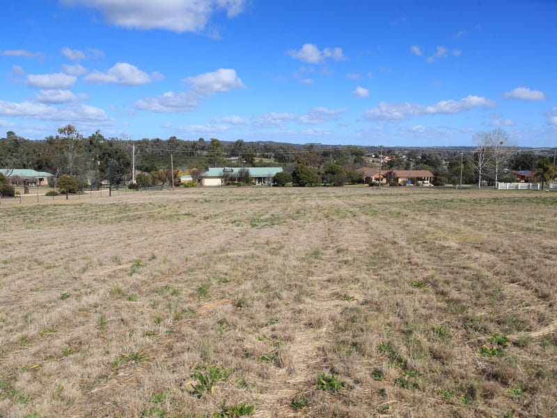 62 Runnymede Drive, Inverell, NSW 2360