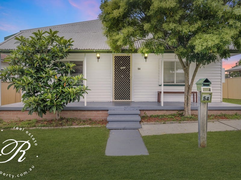 54 Duke Street, Clarence Town, NSW 2321