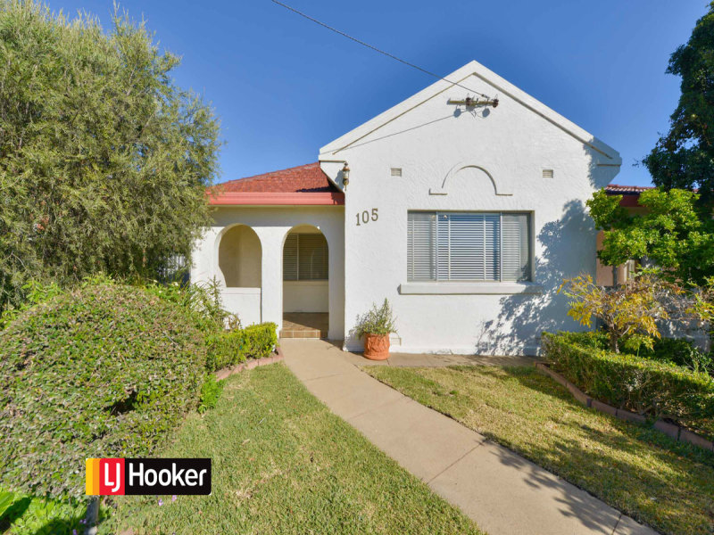 105 Crown Street, Tamworth, NSW 2340 Property Details