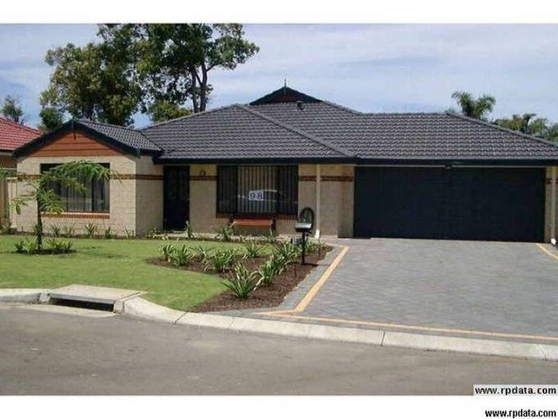 98 Donnelly Ramble, Wanneroo, WA 6065 Property Details