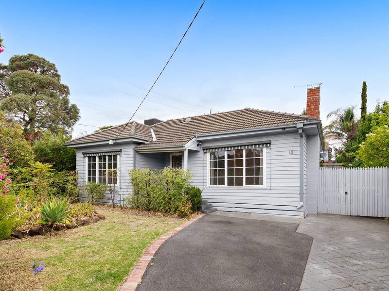 30 Farleigh Avenue, Burwood, VIC 3125 - realestate.com.au