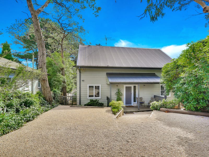 153 Station Street, Blackheath, NSW 2785 Property Details