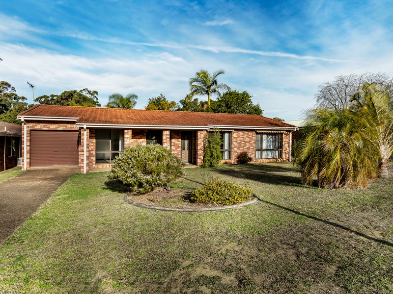 25 Ferntree Drive, Bomaderry, NSW 2541