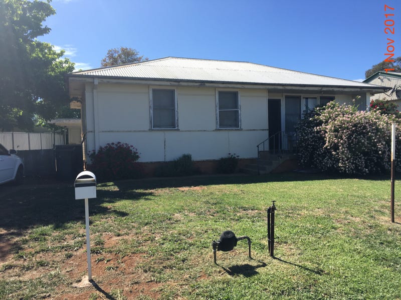 106 Simpson Street, Wellington, NSW 2820