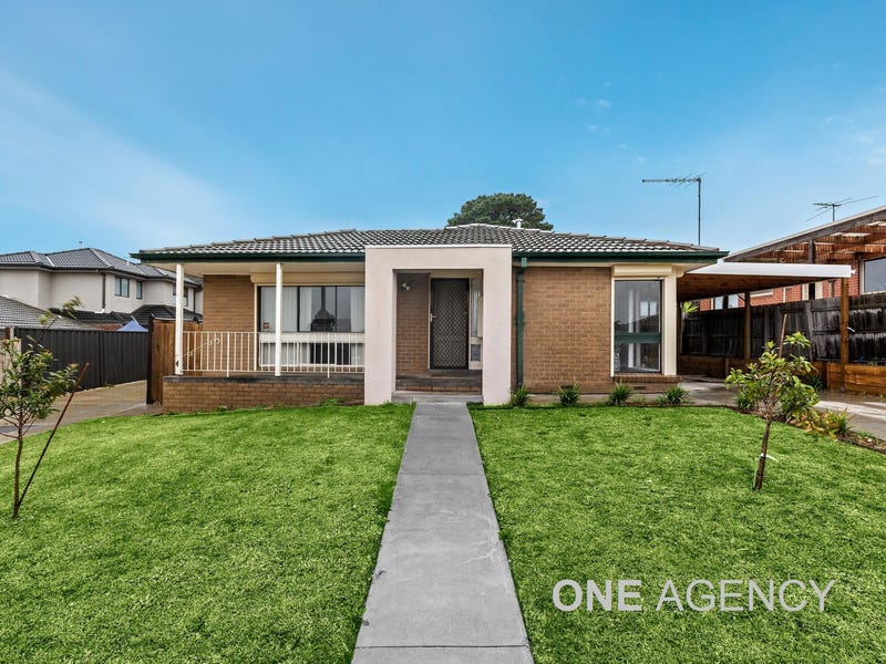 60 Scotsburn Way, Endeavour Hills, VIC 3802